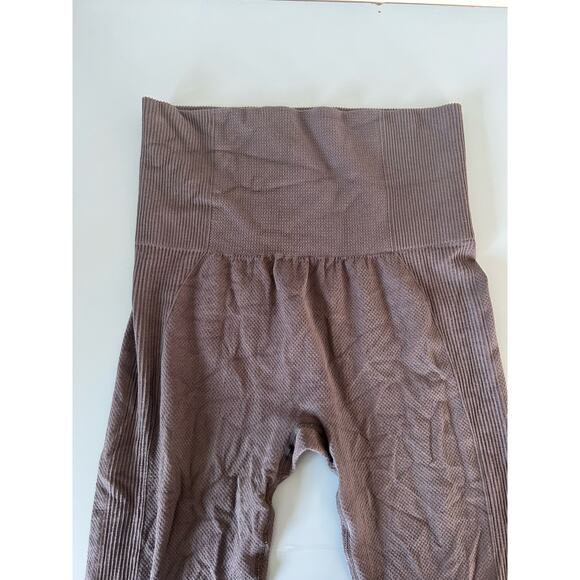 Gymshark womens leggings dark grey size S/M logo on leg seamless - Picture 2 of 7